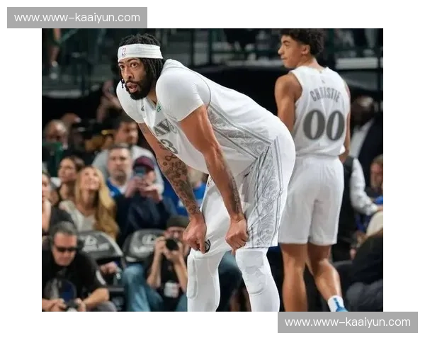 独行侠送走戴维斯彻底重建 薪资解套瞄准弗拉格