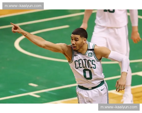 恩比德塔图姆双双缺阵 76人绿军对决星光黯淡 恩比德塔图姆双双缺阵 76人绿军对决星光黯淡